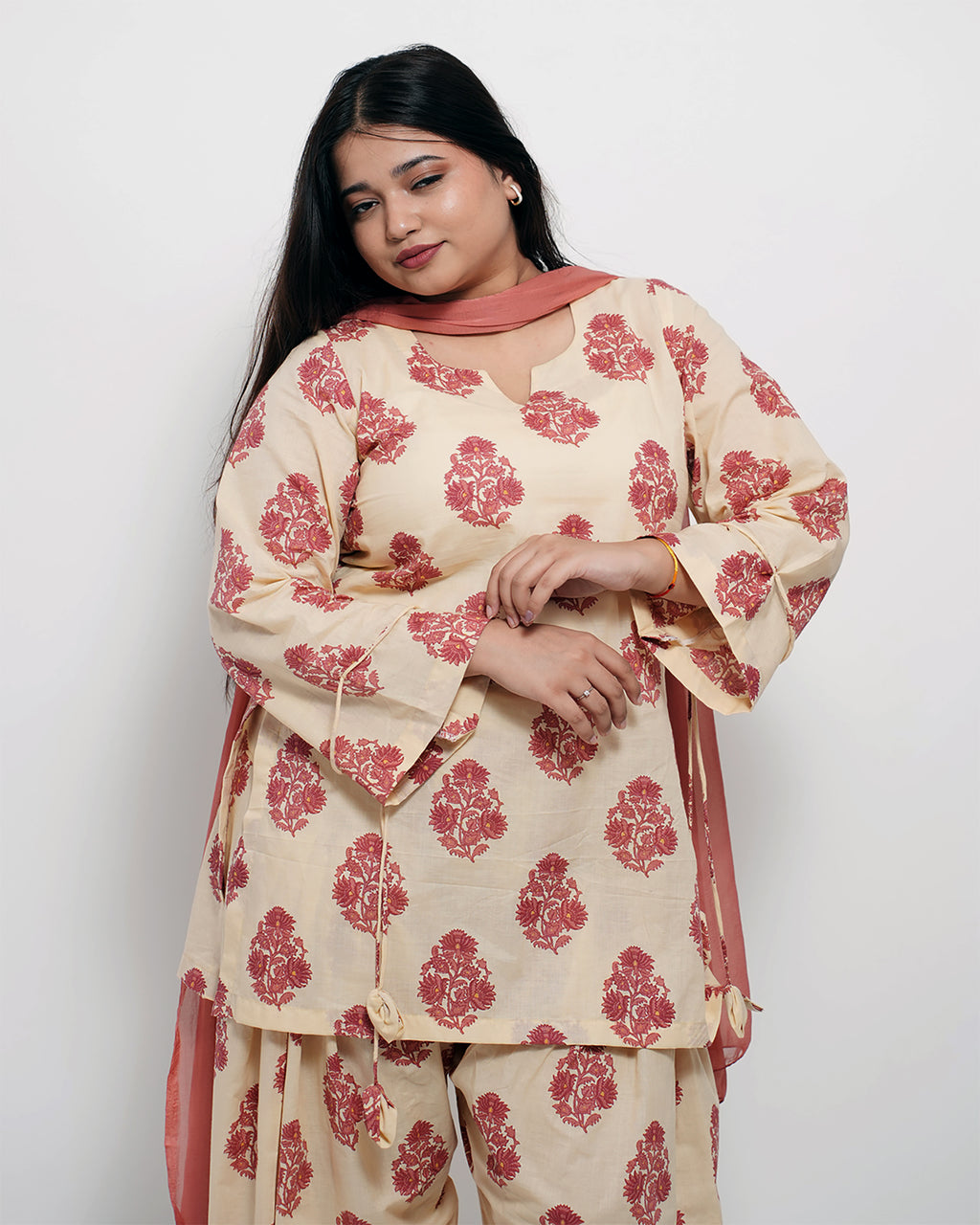 Amchur Farsi Salwar Kurta Set