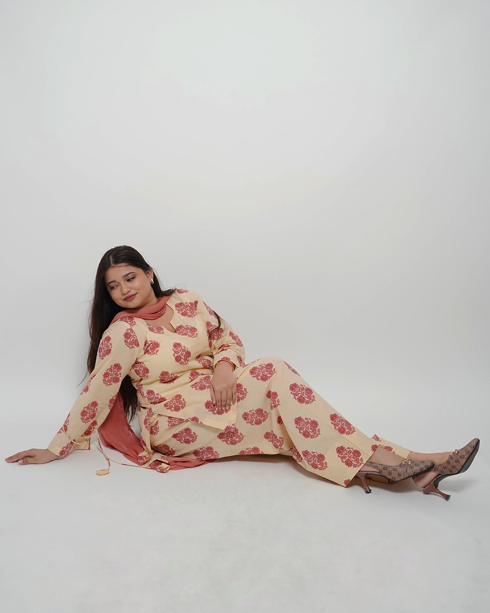 Amchur Farsi Salwar Kurta Set
