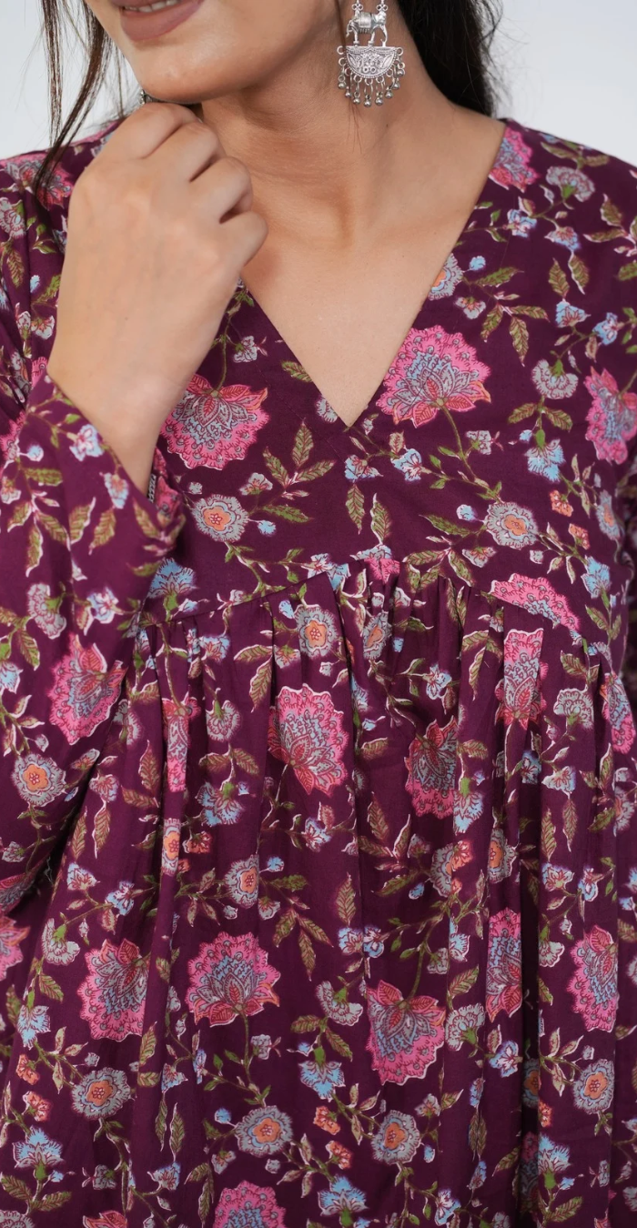 Elegant Wine Cotton Top – Trendy Everyday Casual Wear