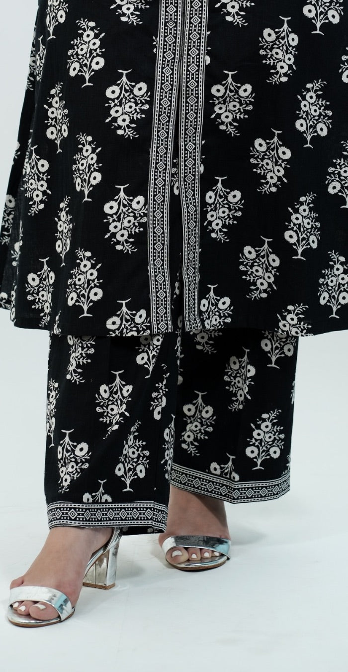 Black & White Printed Kurti Set – Stylish Cotton Daily Wear (Top & Bottom)
