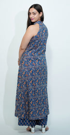 Blue Colour Traditional Print Sleeveless Kurti Set (Top & Bottom)