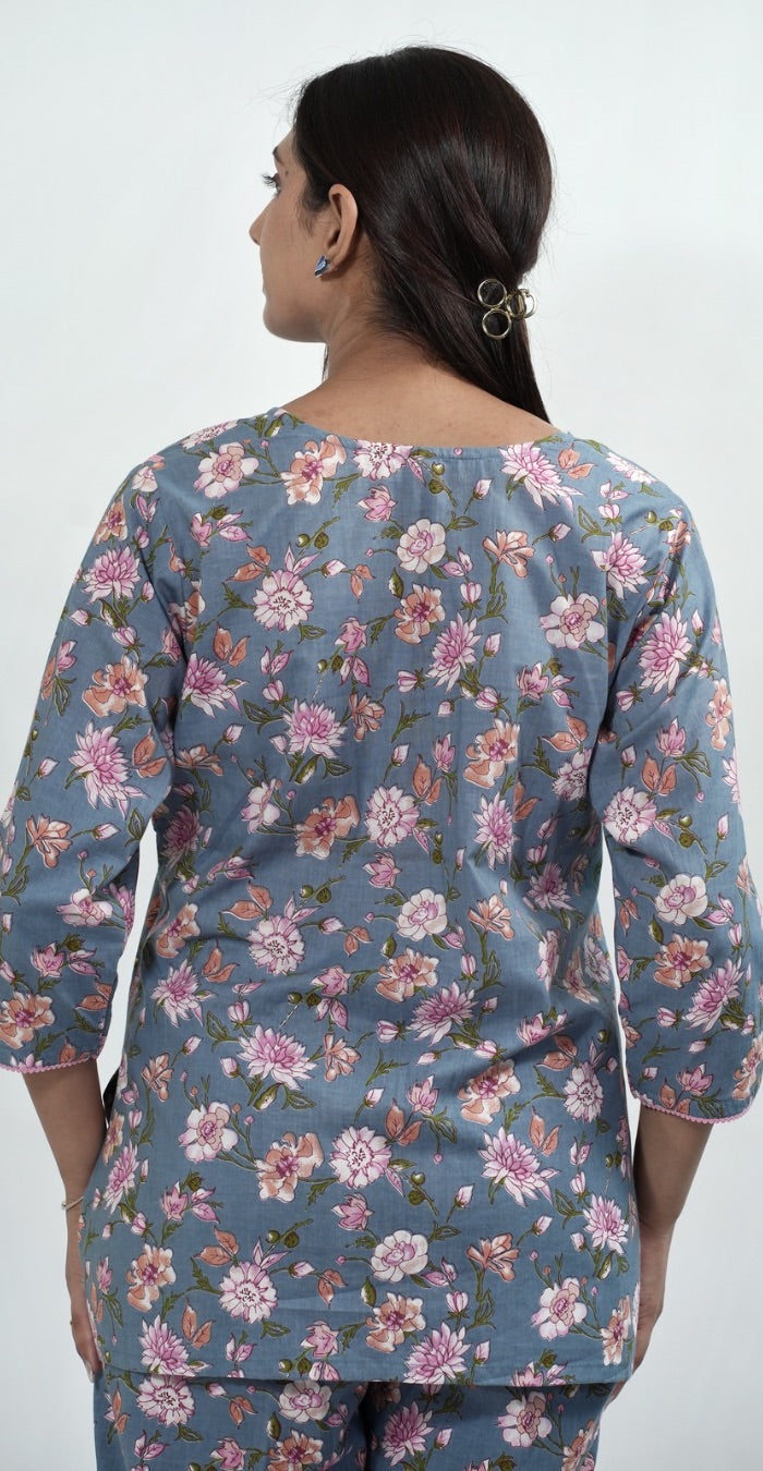 Floral Print Co-ord Set in Grey & Pink – Comfortable Casual Outfit