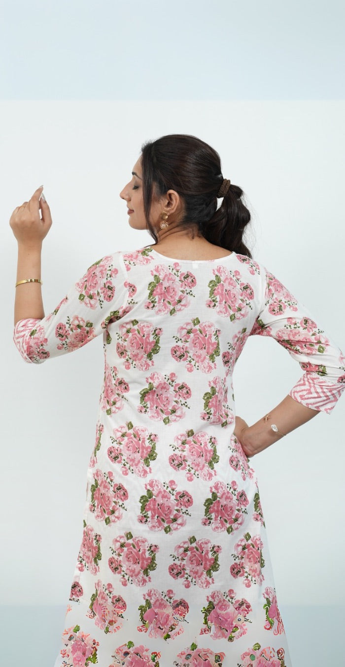 Floral Print Co-ord Set in Pink & White – Comfortable Casual Outfit