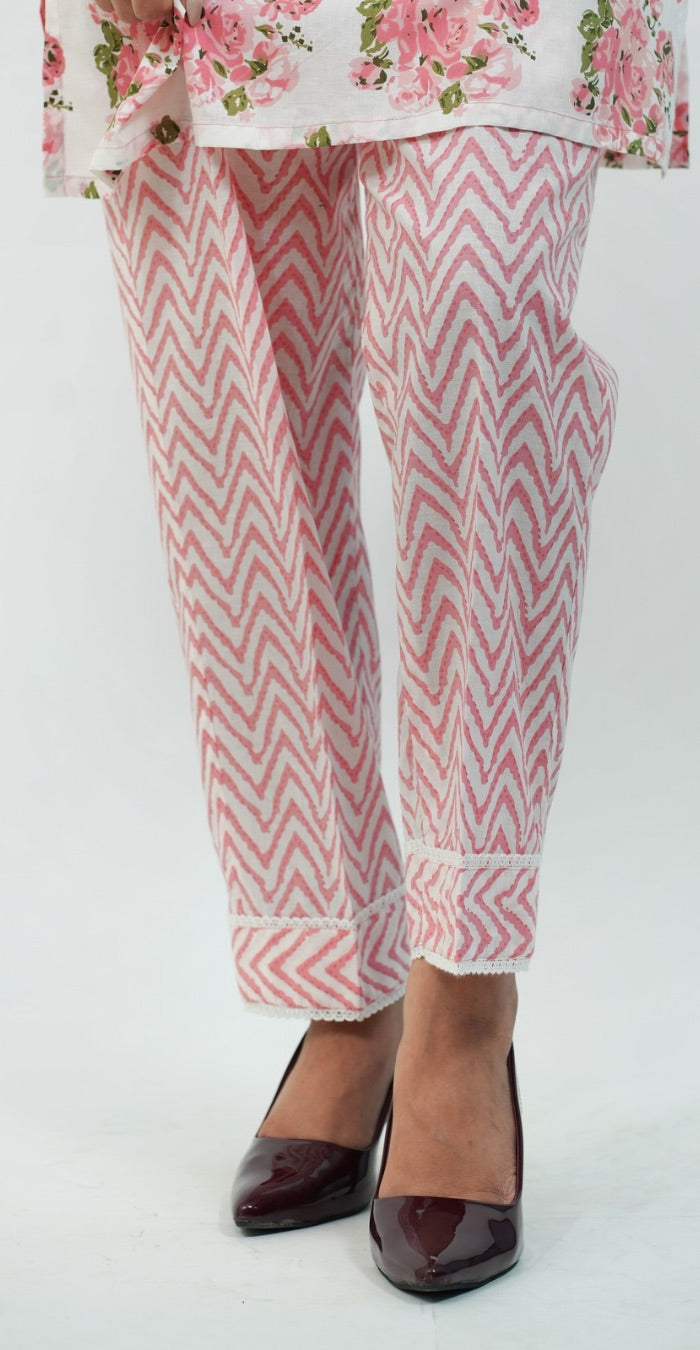 Floral Print Co-ord Set in Pink & White – Comfortable Casual Outfit